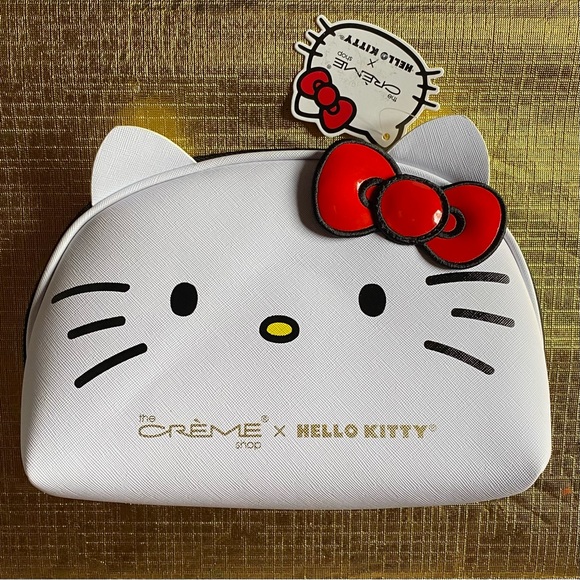 Crème Shop x Hello Kitty Travel Case - Picture 6 of 9